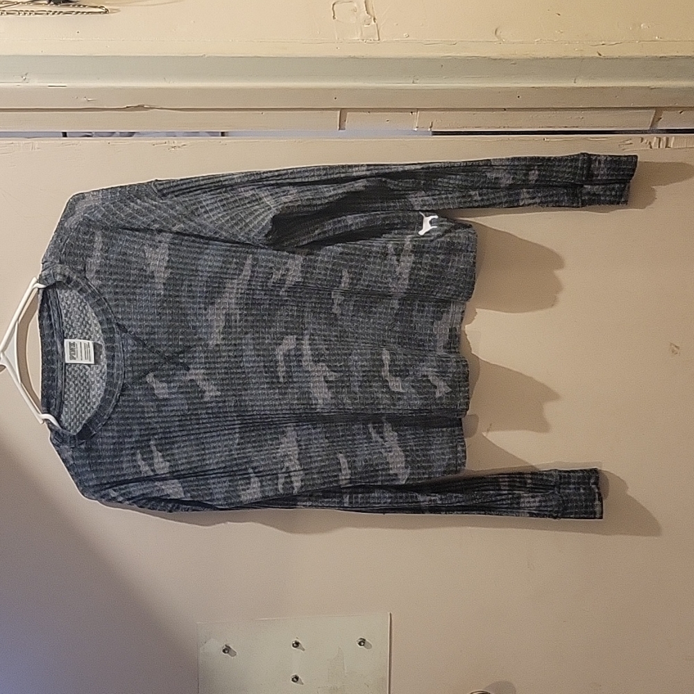 PINK thermal long sleeve